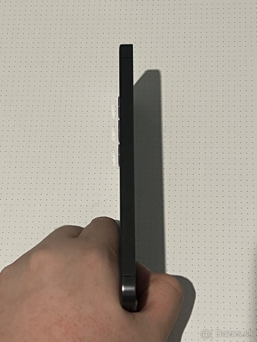 Predám Samsung Galaxy S24 8GB Rám 128GB Black - 8