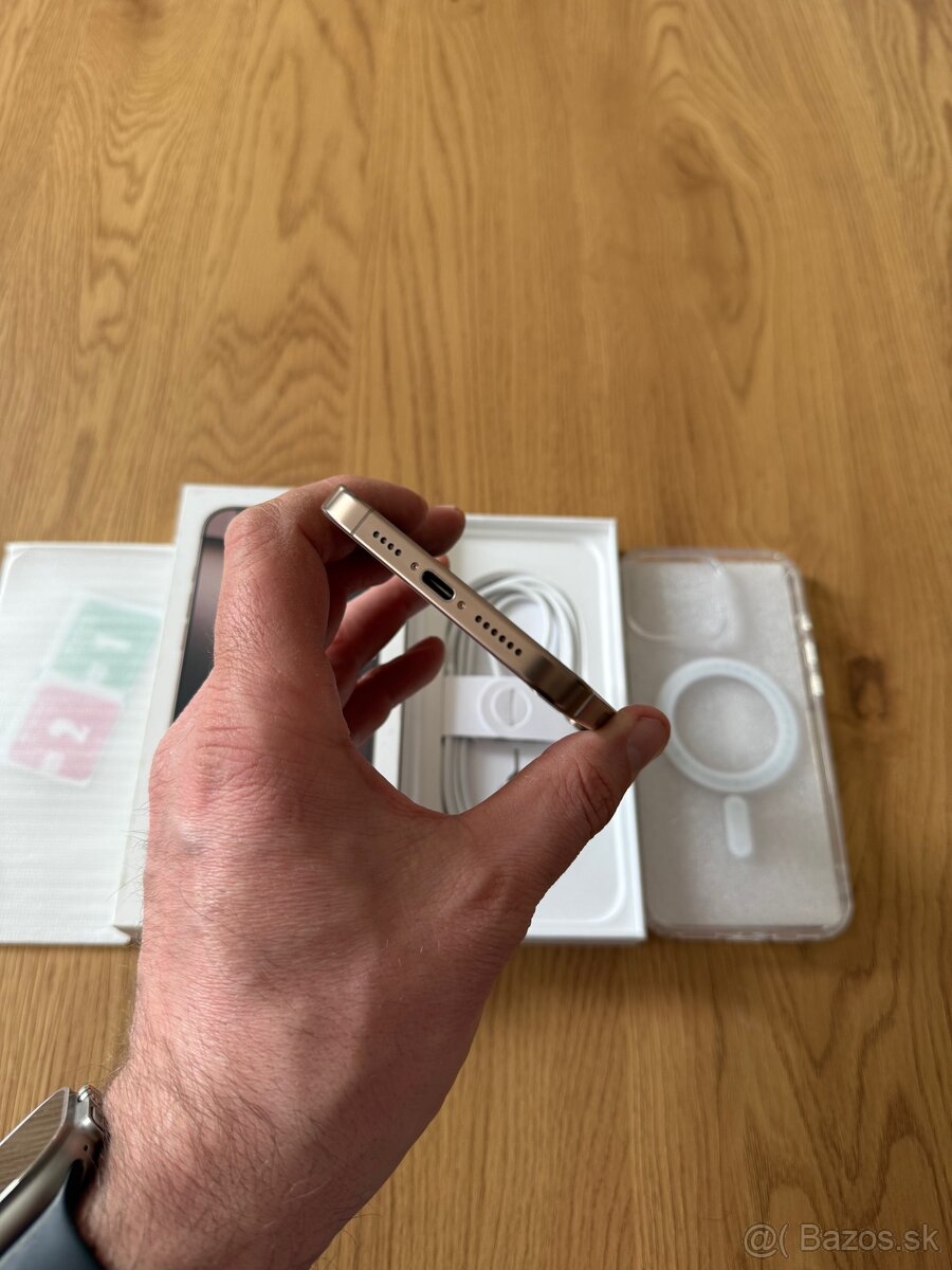 iPhone 16 Pro Max 256 gb Desert Titanium v záruke - 8