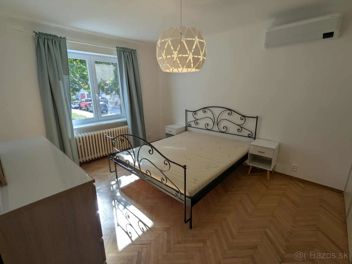 PRIESTRANNÝ 3 iz byt pri OC VIVO - 8