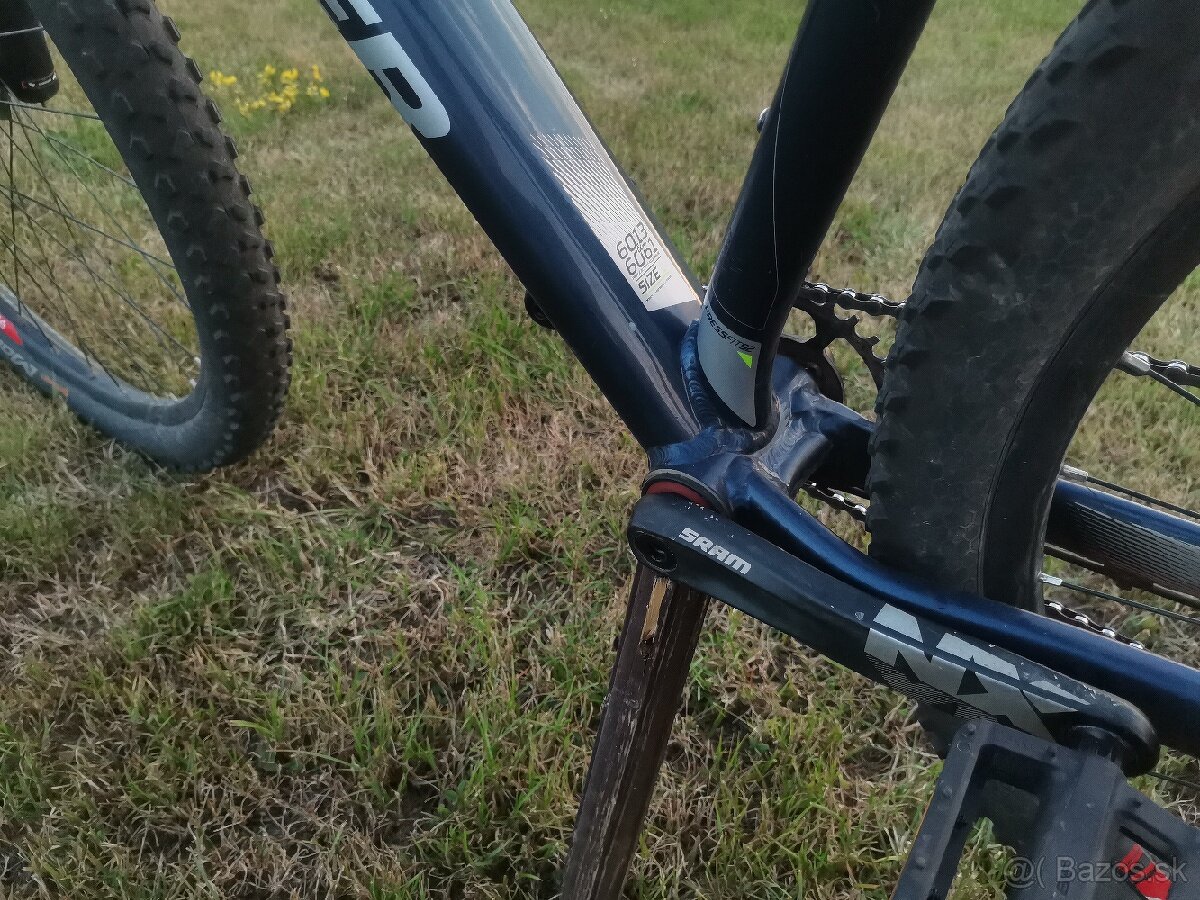 Horský bicykel L - 8