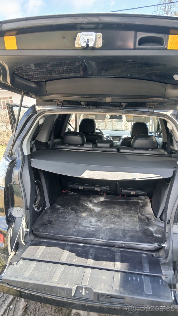 Outlander 2,2. 115kw automat. - 8