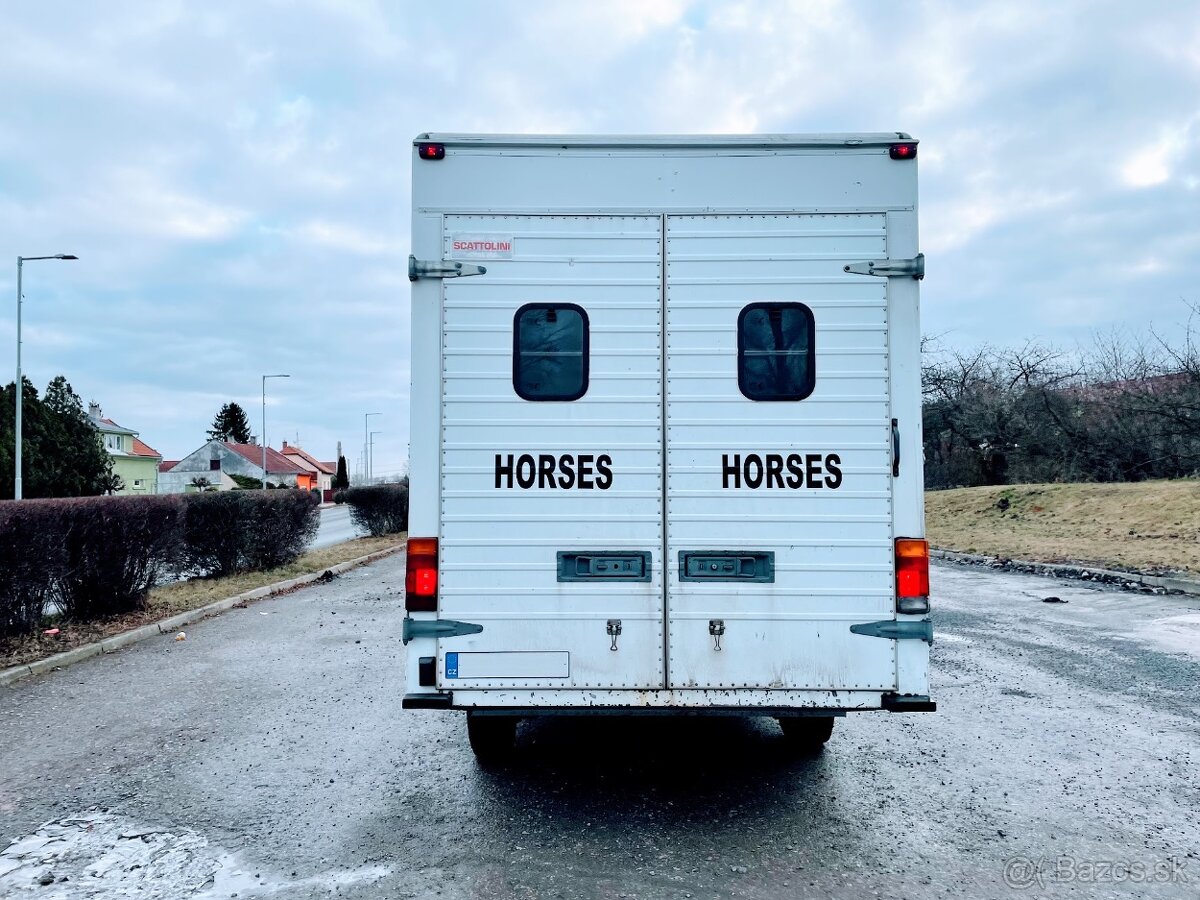 Autopřepravník pro koně, kamera, vzduchový podvozek - 8