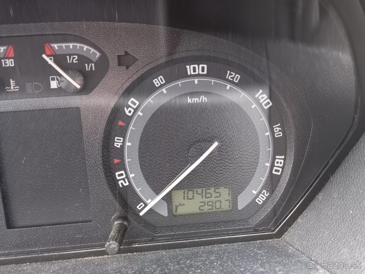 Škoda fábia 1,2 htp - 8