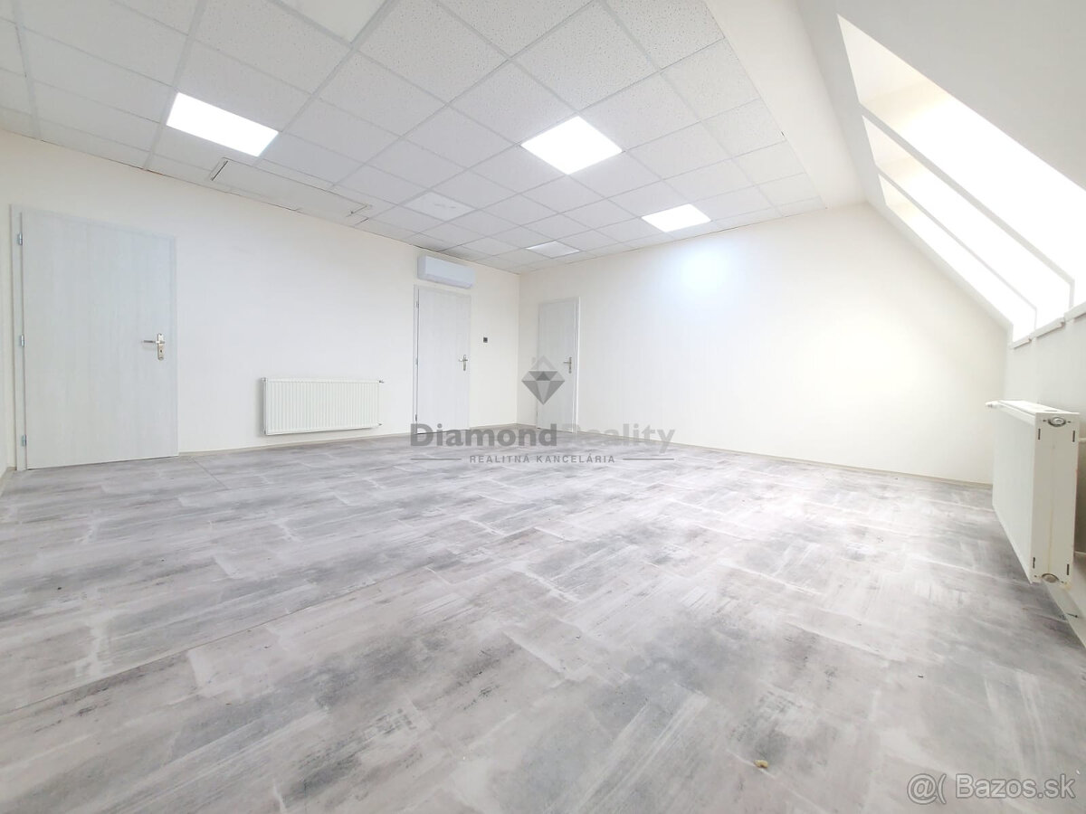 LUX Kancelárie oproti HORNBACHU - 8