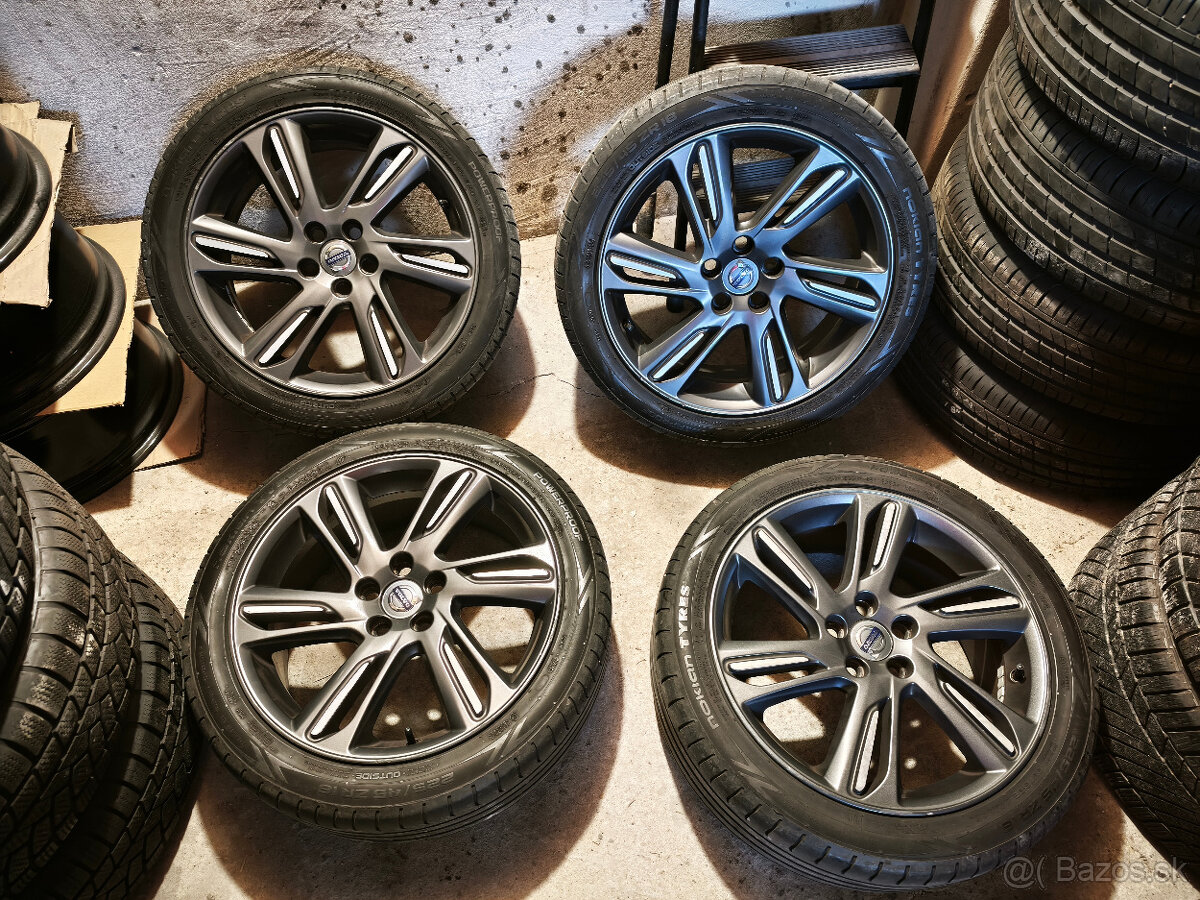 Volvo V40 CC - orig. 18" alu disky - 8