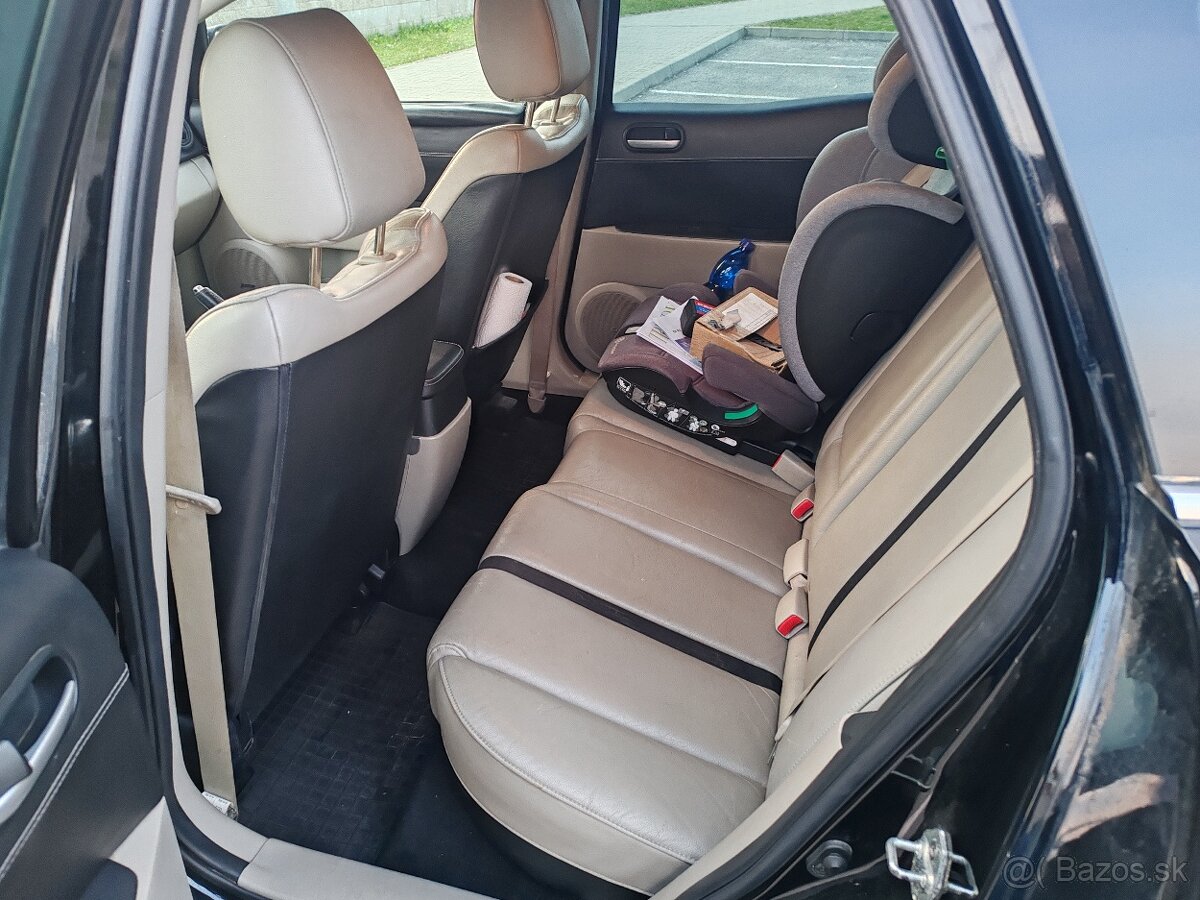 Predám Mazda cx7 - 8