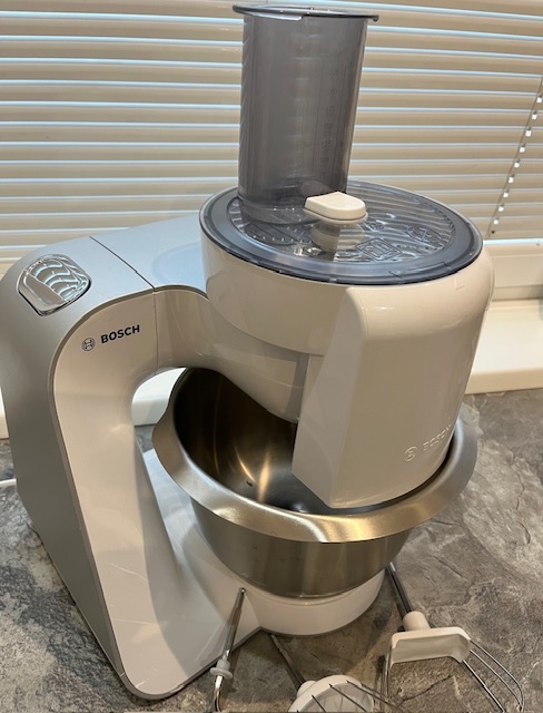 Bosch MUM 54240 900W kuchynský robot - 8