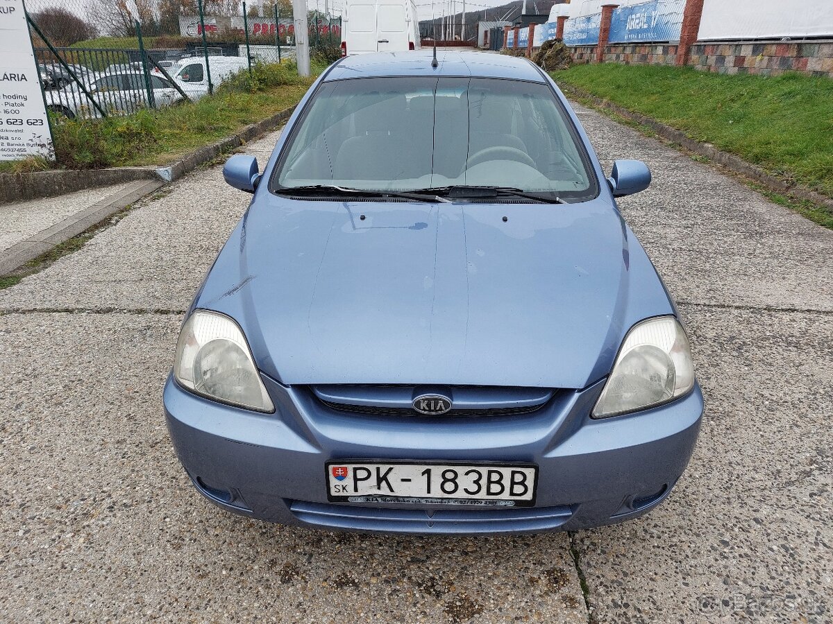 Kia Rio Combi 1,4 benzín - 8