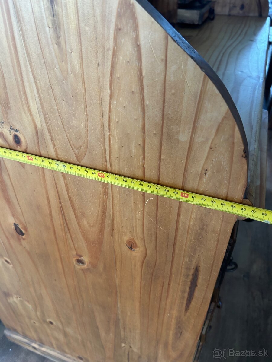 Písací sekretár - 8