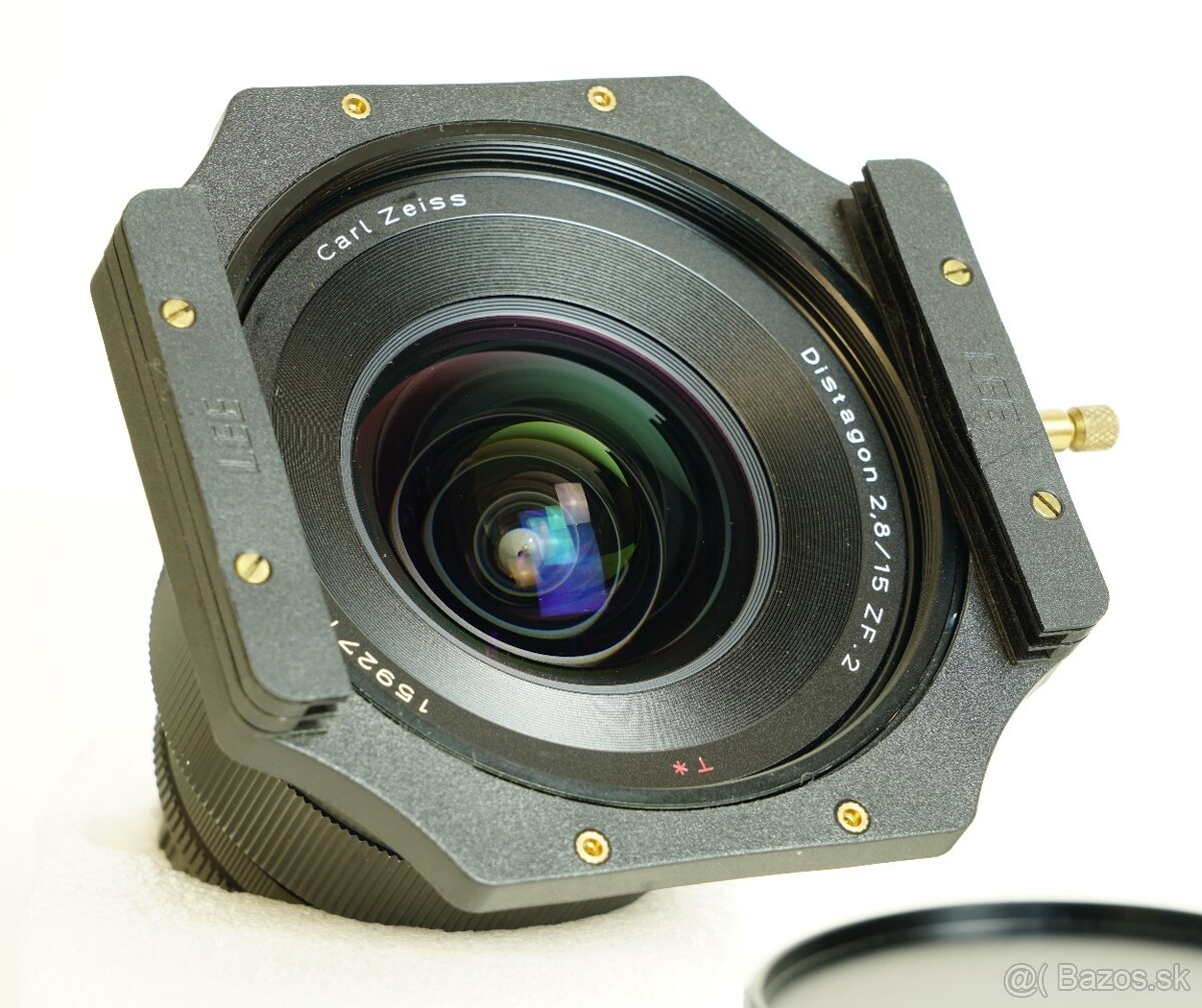 Carl Zeiss Distagon 2,8 15mm ZF.2 na Nikon F . orig. uprava - 8