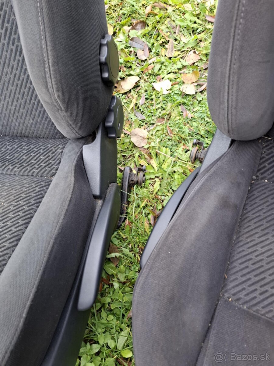 Sedačky do aura - 8