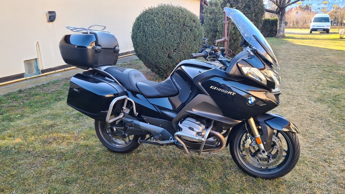 BMW R1200RT 90th Limited Edition - 8