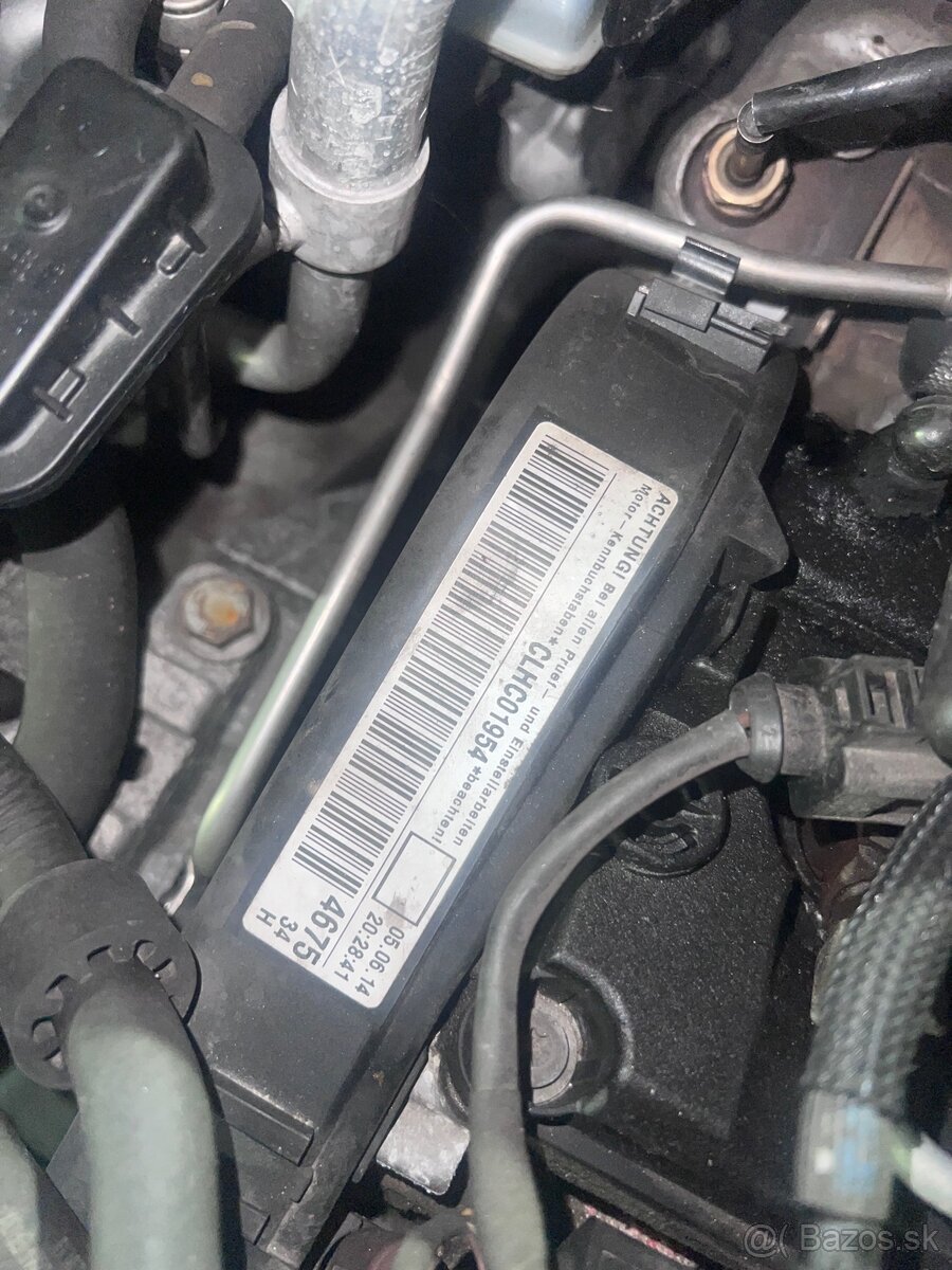 Škoda Octavia 3 1.6TDI 77kw Rozpredam na náhradné diely - 8