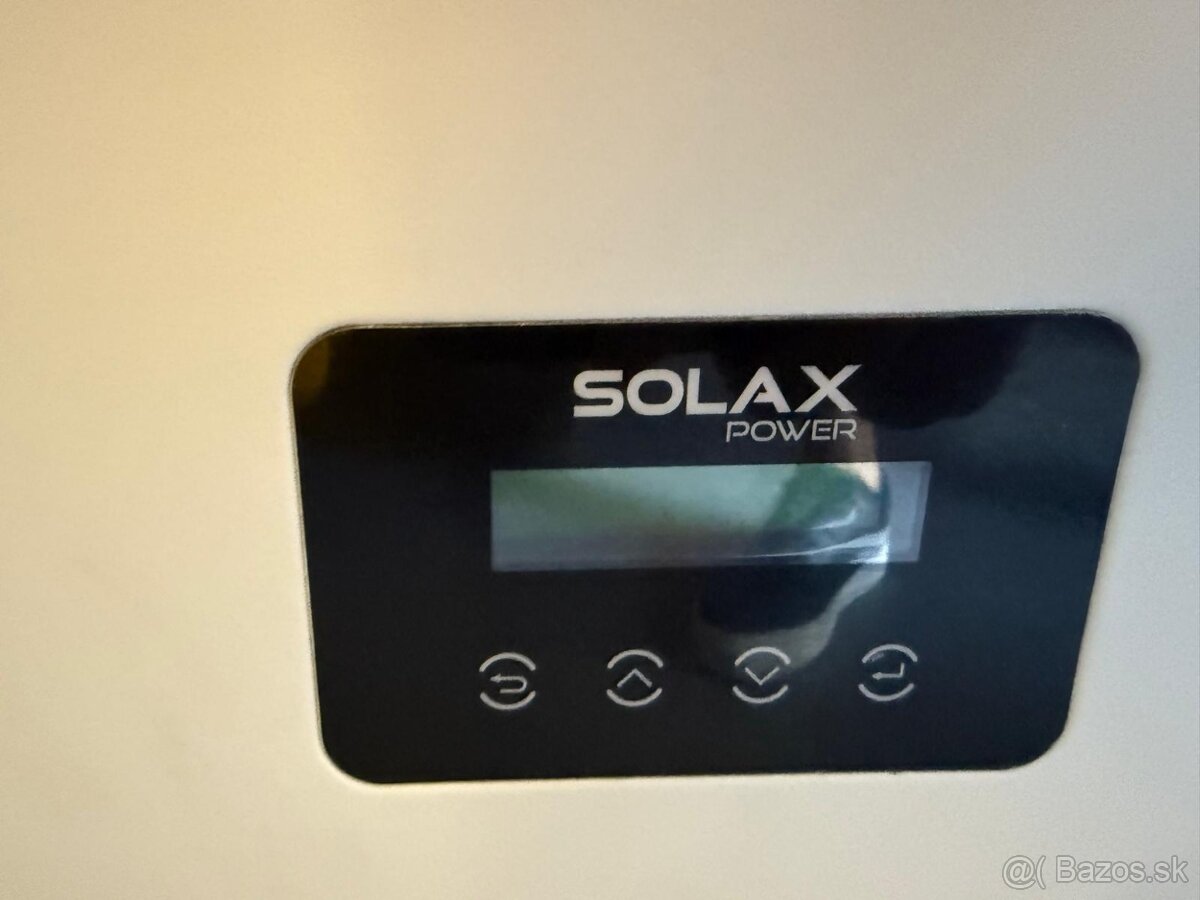 Predám 2 meniče Solax X3-MGA-50K-G2 - 8