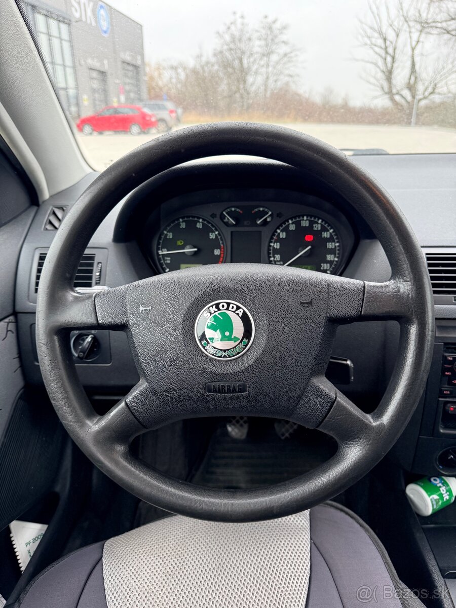 ŠKODA FÁBIA 1 - 8