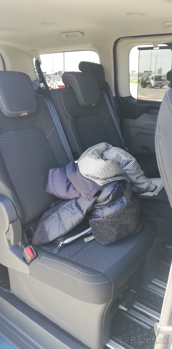 Ford Tourneo Custom 2025 - 8