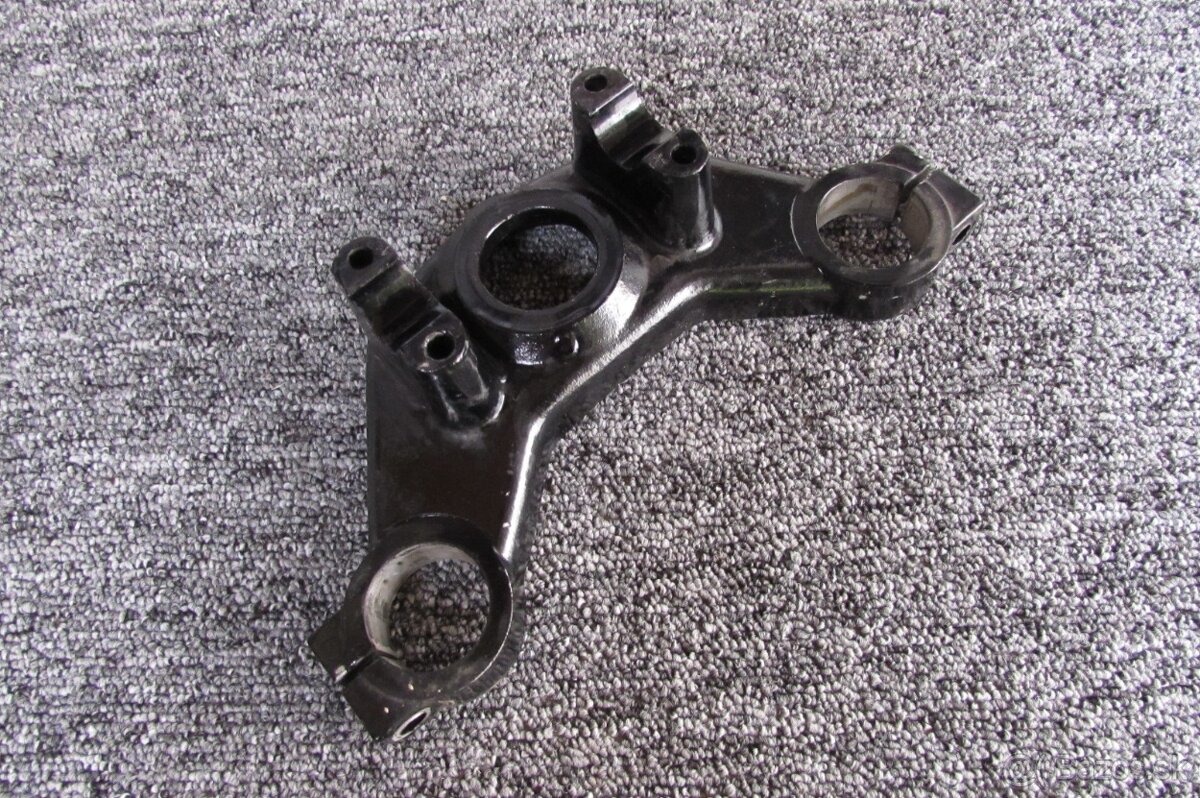 ČZ 175 487 nové náhradní díly - 8