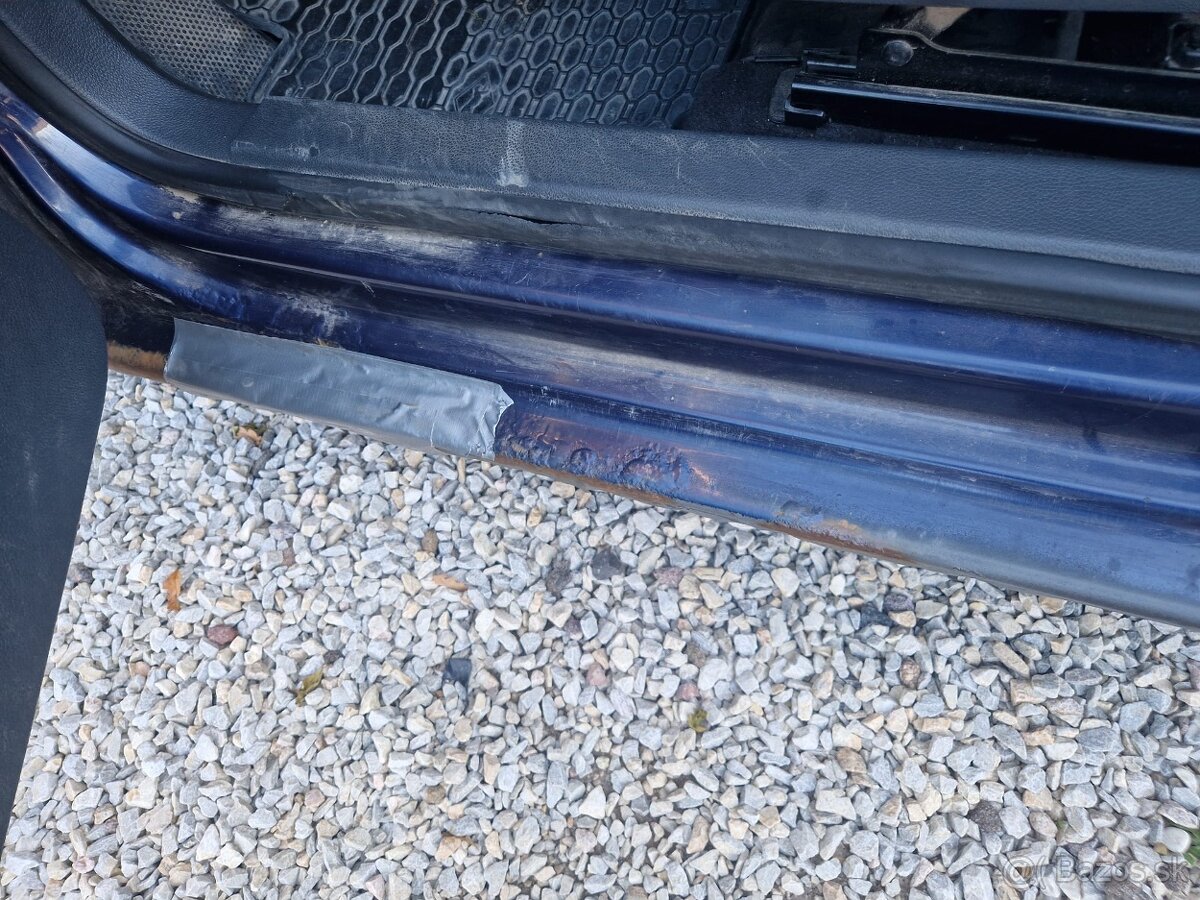 Volkswagen Golf V 1.4 55kW benzín - 8