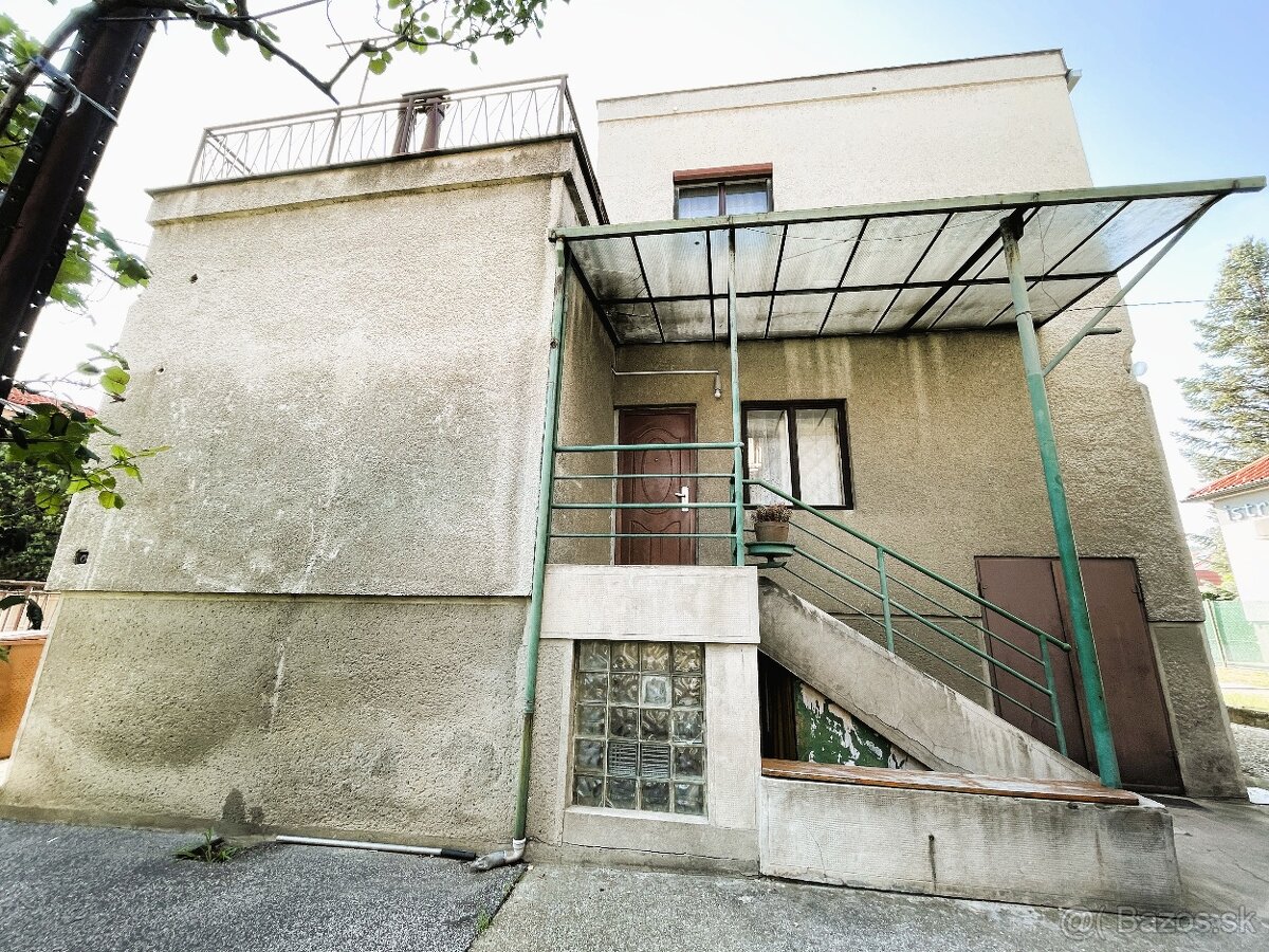 Predaj dvojgeneračného rodinného domu Bratislava Rača - 8