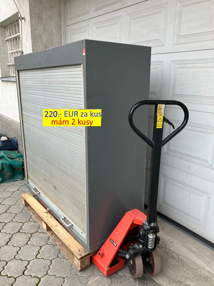 Kovová roletová skriňa - 8