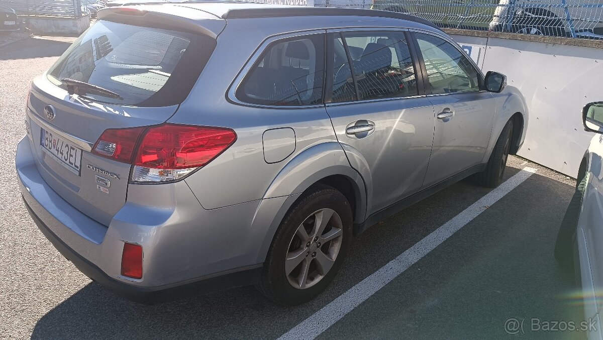 Subaru outback - 8
