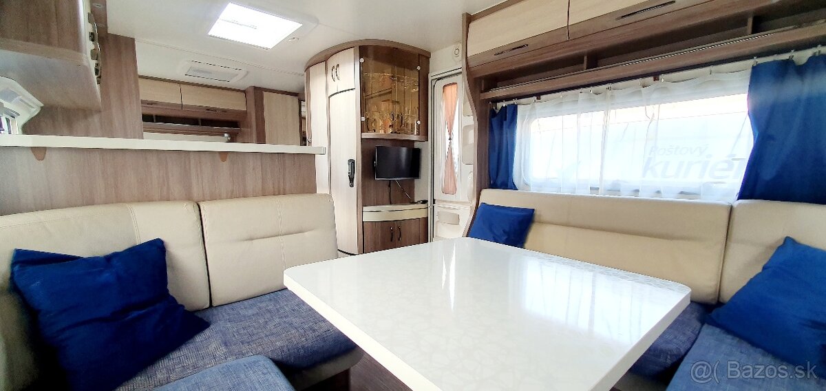 Karavan Hobby De Luxe - 8