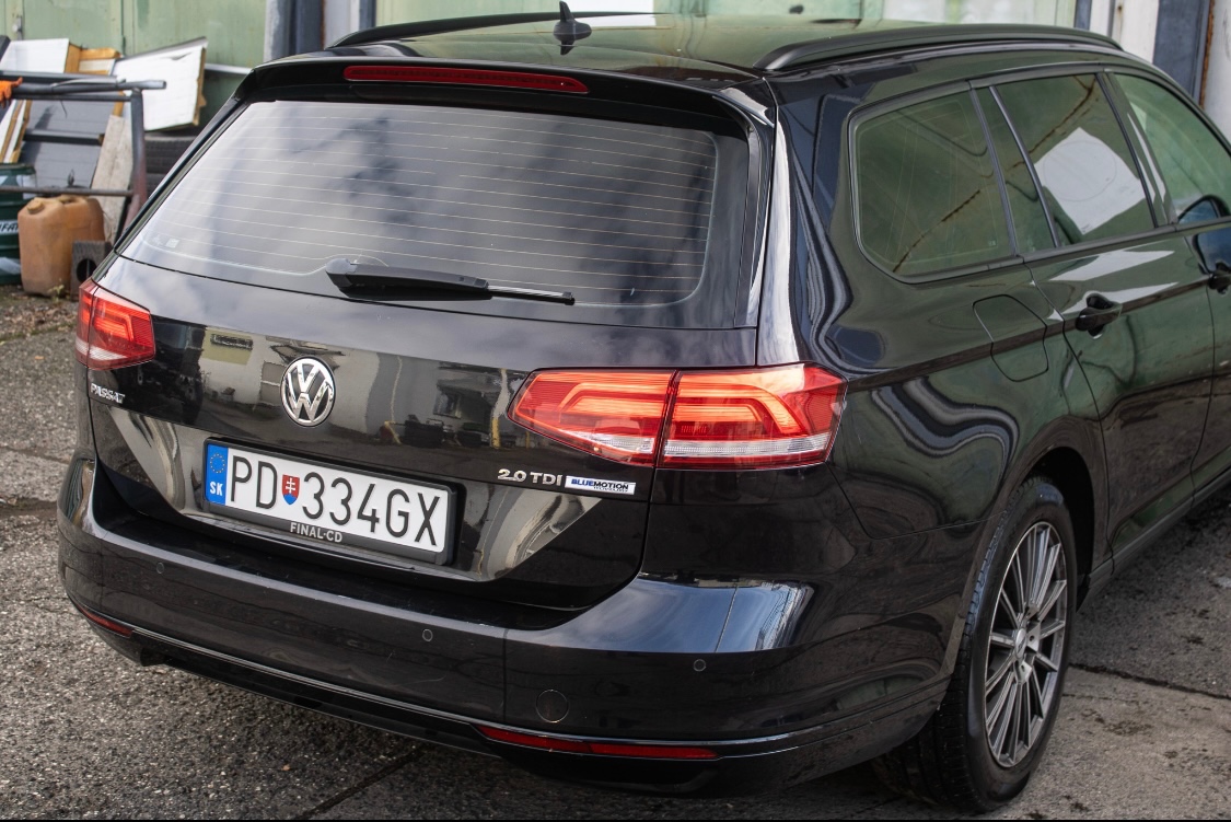Volkswagen Passat Variant 2.0 TDI DSG - 8