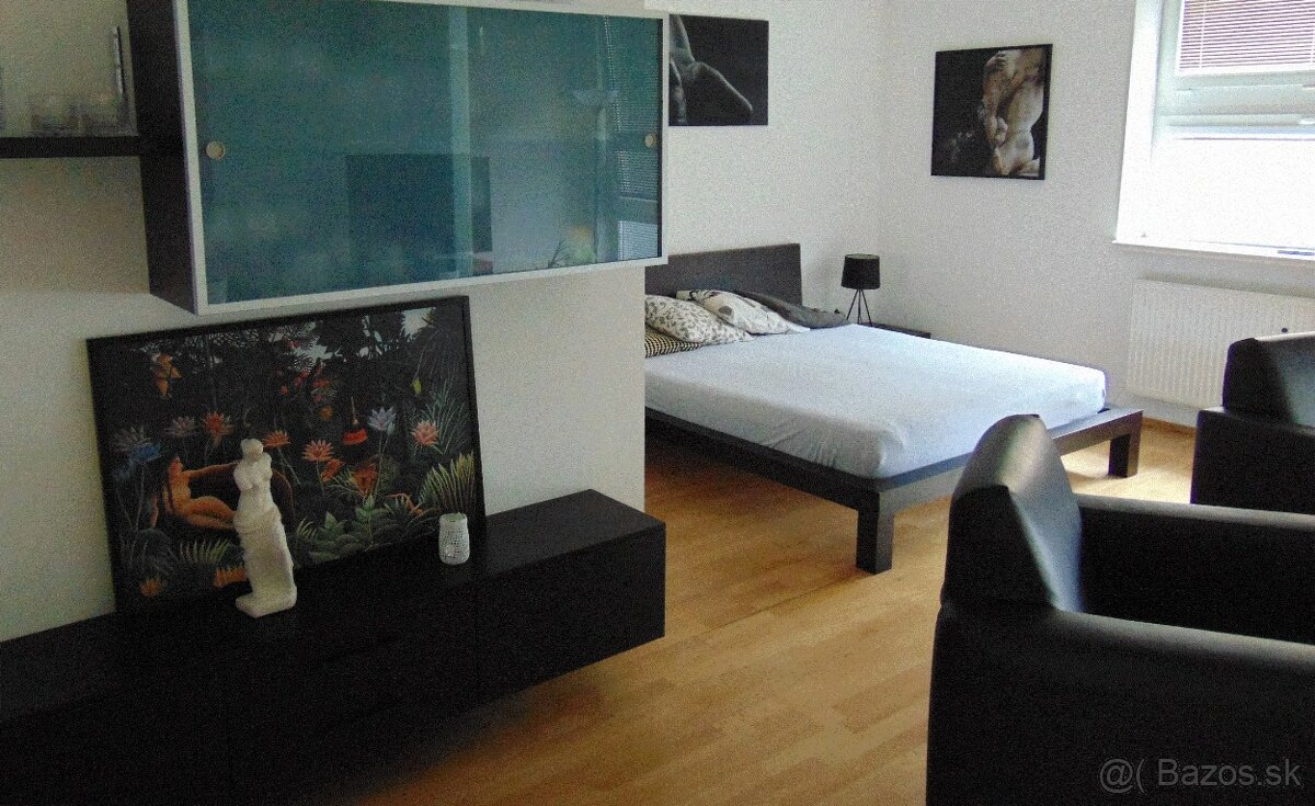 Realitný kancelária REALADR s.r.o. - 8