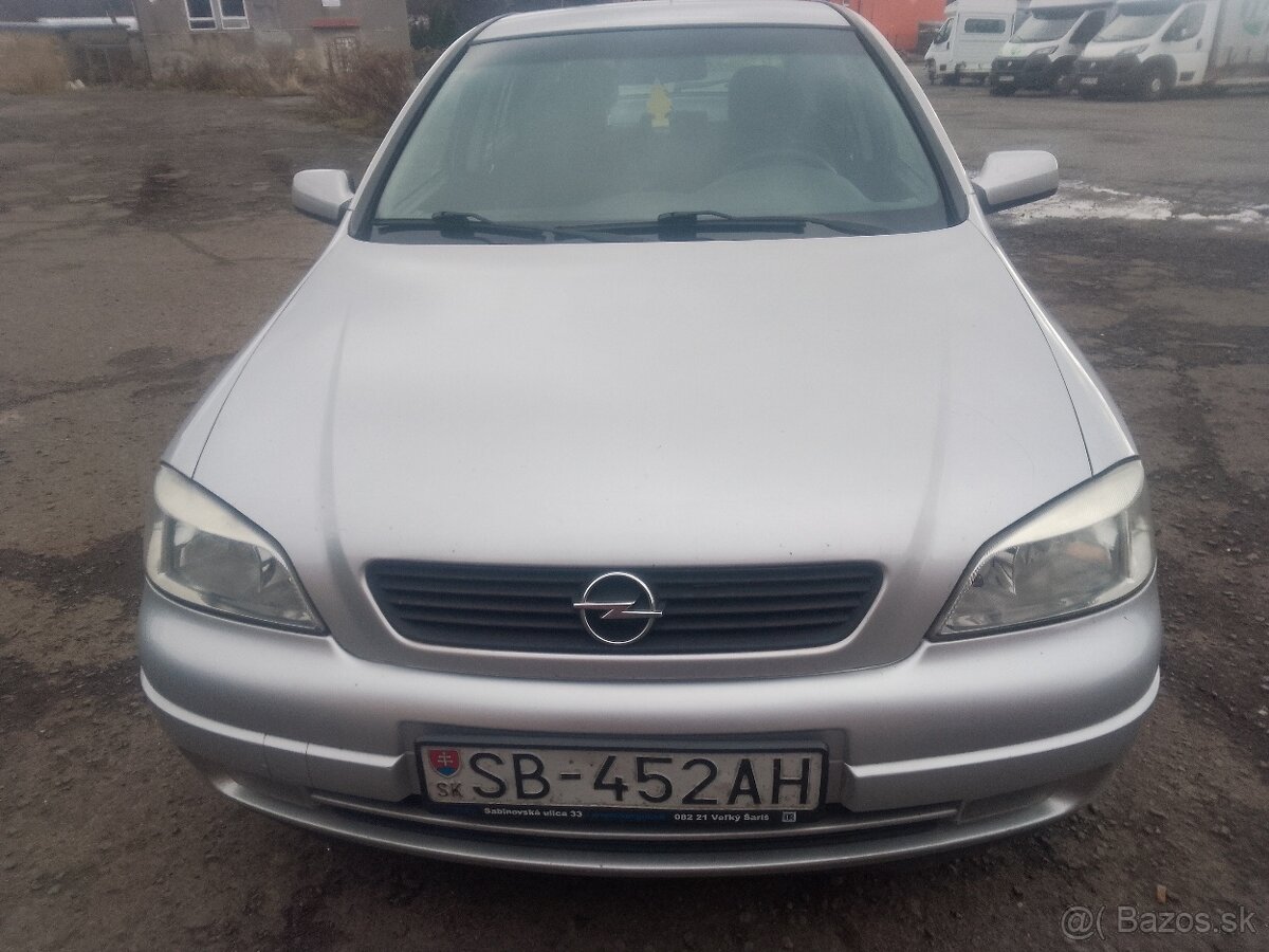 Predám Opel Astra - 8