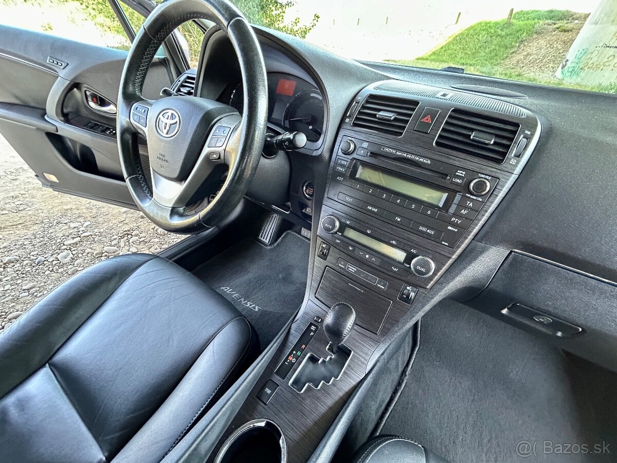 Toyota Avensis Combi 2.2 D-Cat 110kw - 8