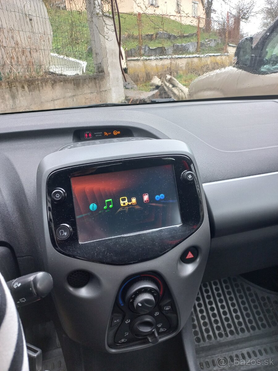 Toyota aygo 2021 automat - 8