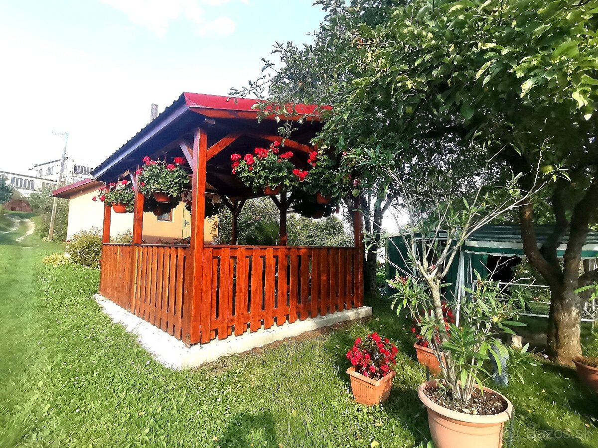 Predaj,záhradná chatka s dreveným altánkom a záhradou - 8