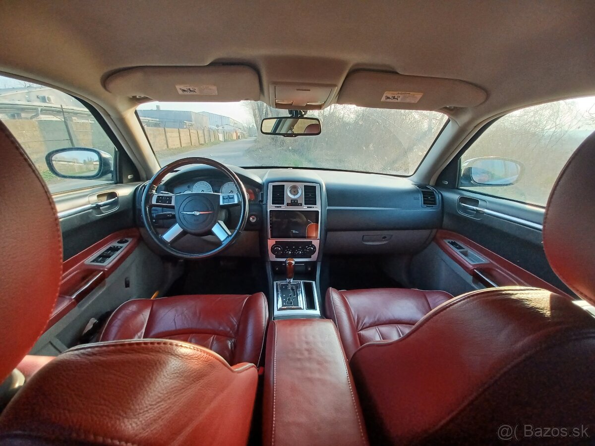 Chrysler 300C CRD, tourer - 8