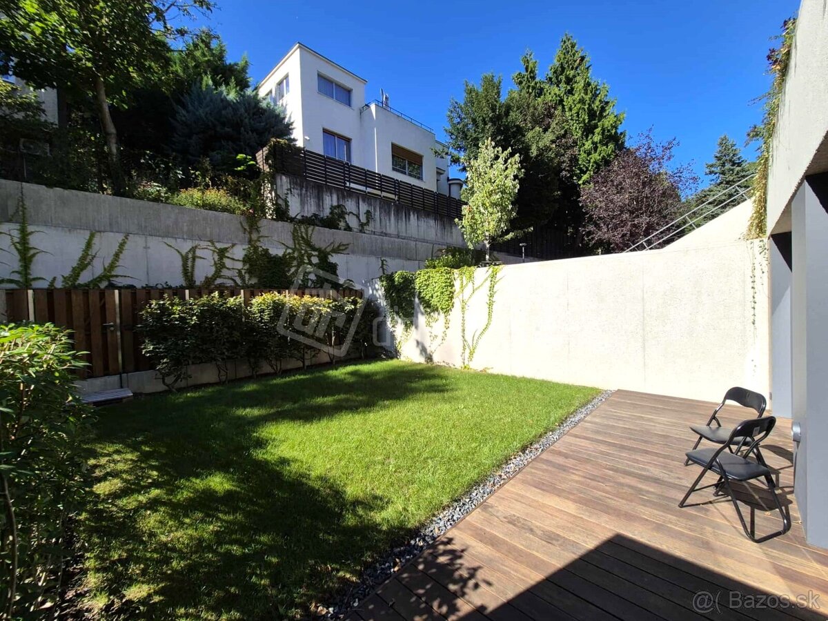 2-izbový byt s predzáhradkou a parkovaní na hradnom ko… - 8