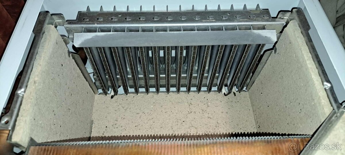 Predám plynový kotol Protherm Panther 25KTO v19 - 8