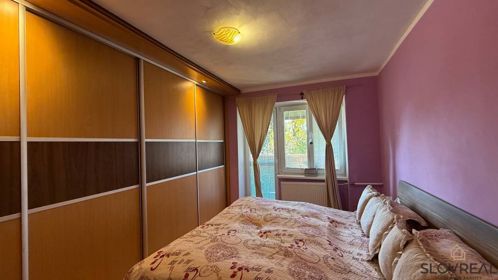 SLOVREAL na predaj kompletne zrekonštruovaný 2,5i byt, Žiar - 8