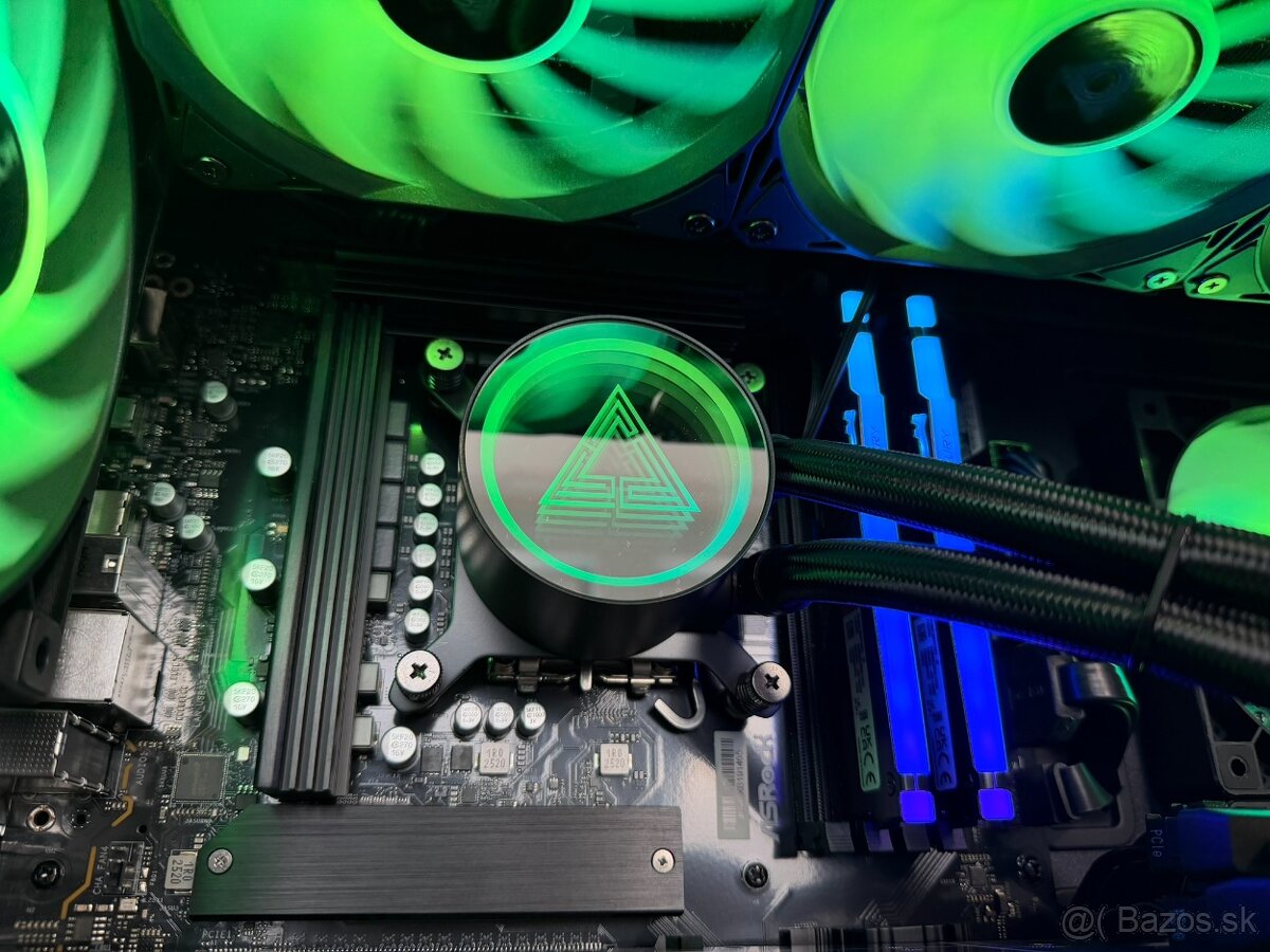 Intel Core Ultra 7 265KF, RTX 5070 12GB, 32GB RAM, 1TB SSD, - 8