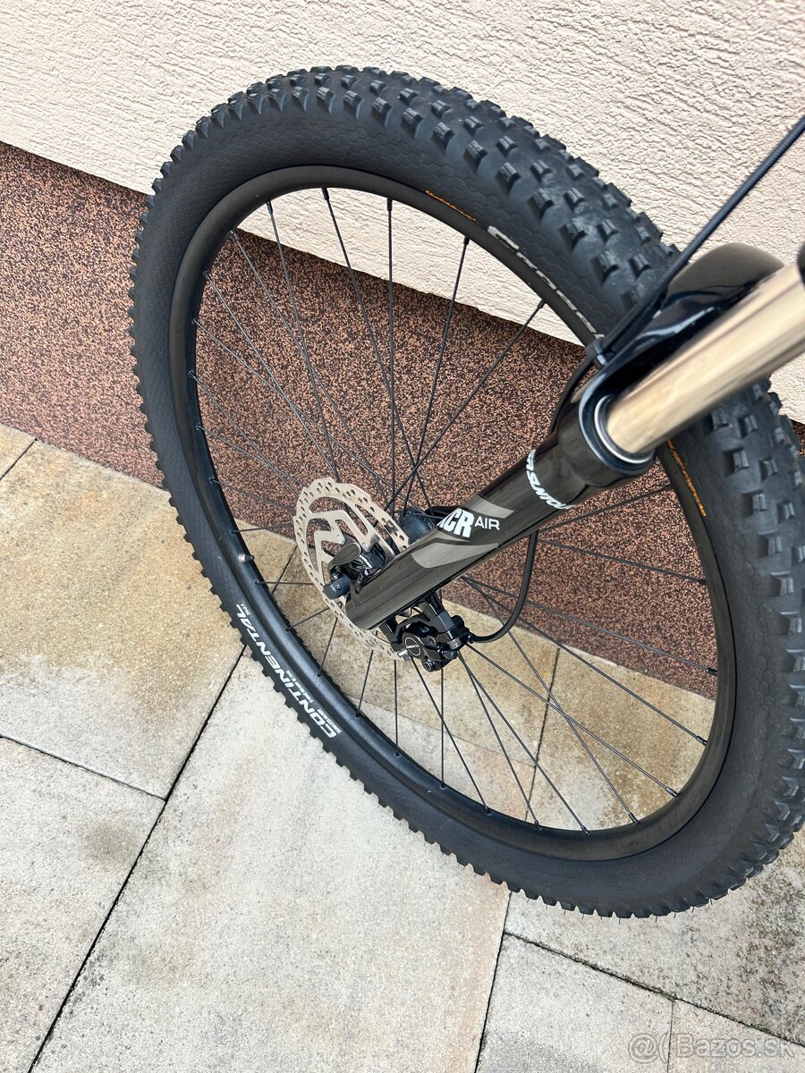 Specialized rockhopper 29” E-bike - 8