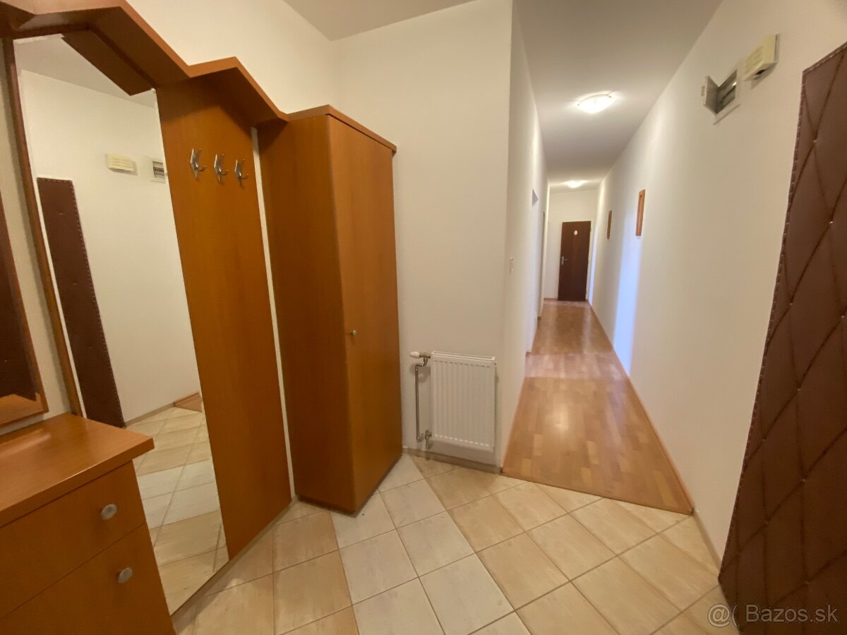 3 izbový byt v širšom centre mesta - 8