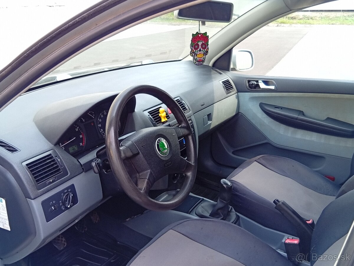 Škoda fabia - 8