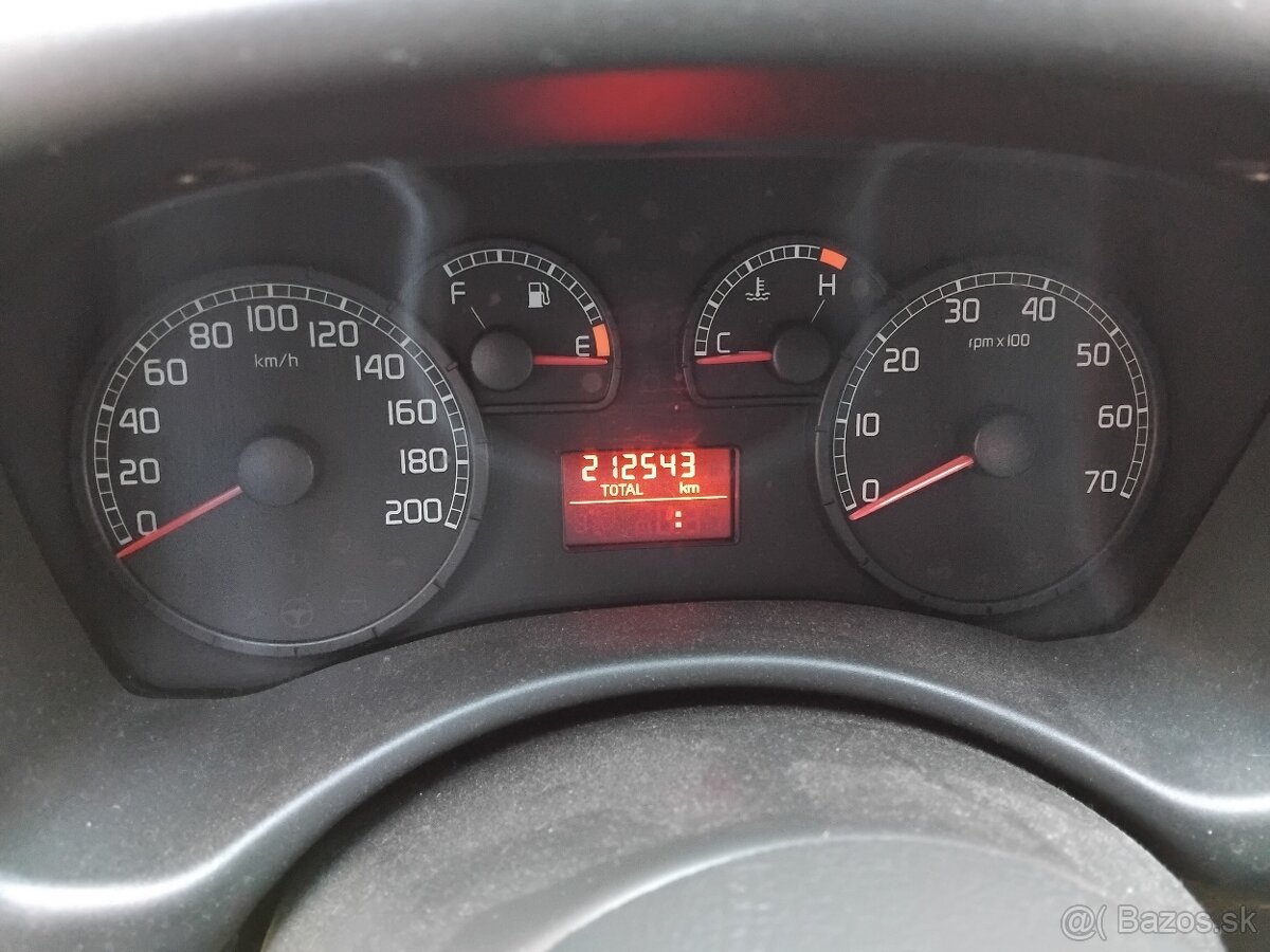 Fiat Punto 2 1.2 benzín - 8