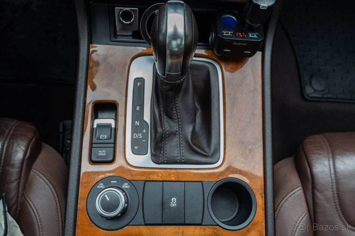 Volkswagen Touareg 3.6 - 8