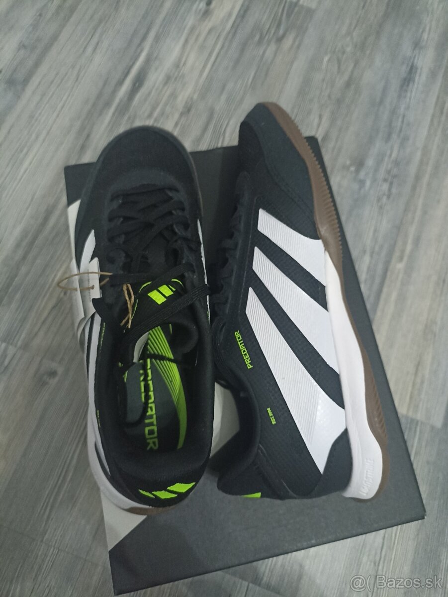 Adidas Predator halovky - 8