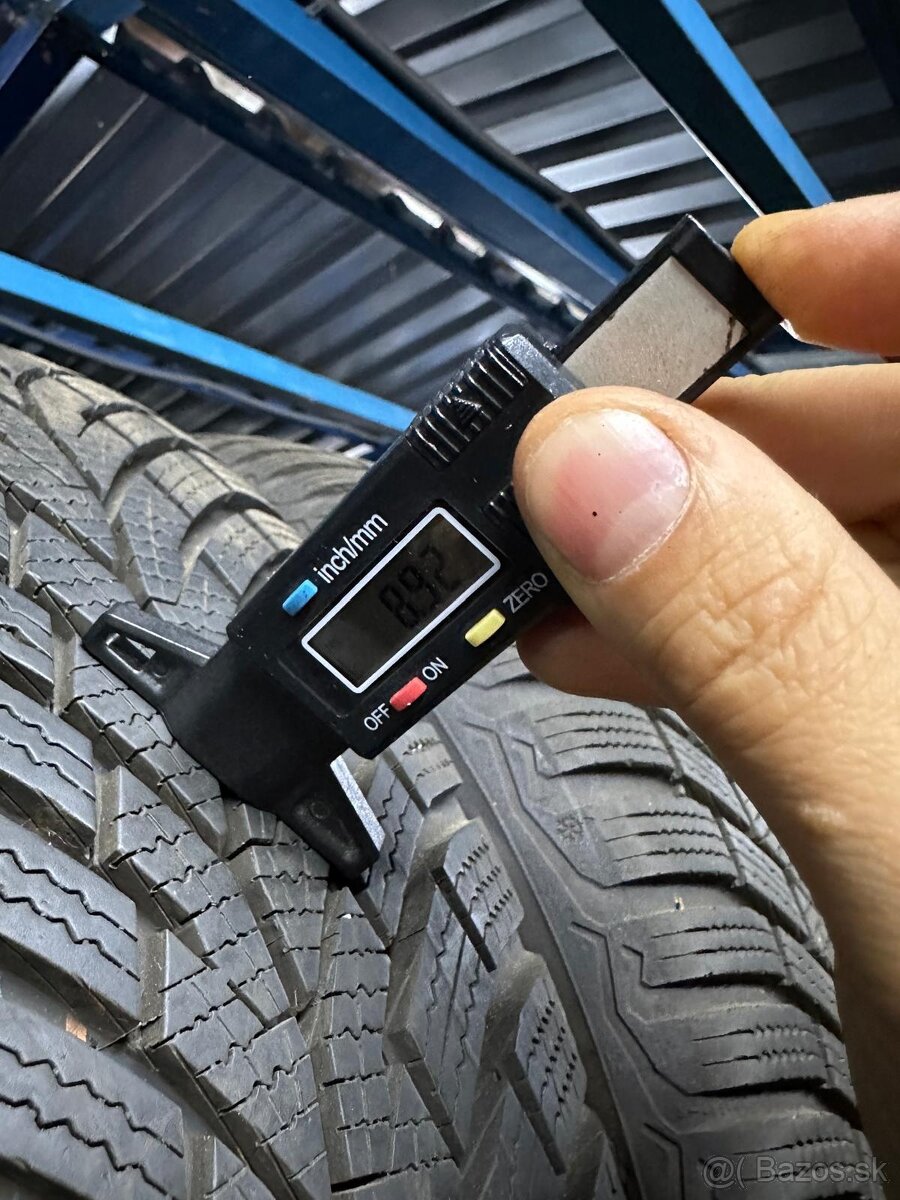 Continental 215/60R16 zimné pneumatiky - 8
