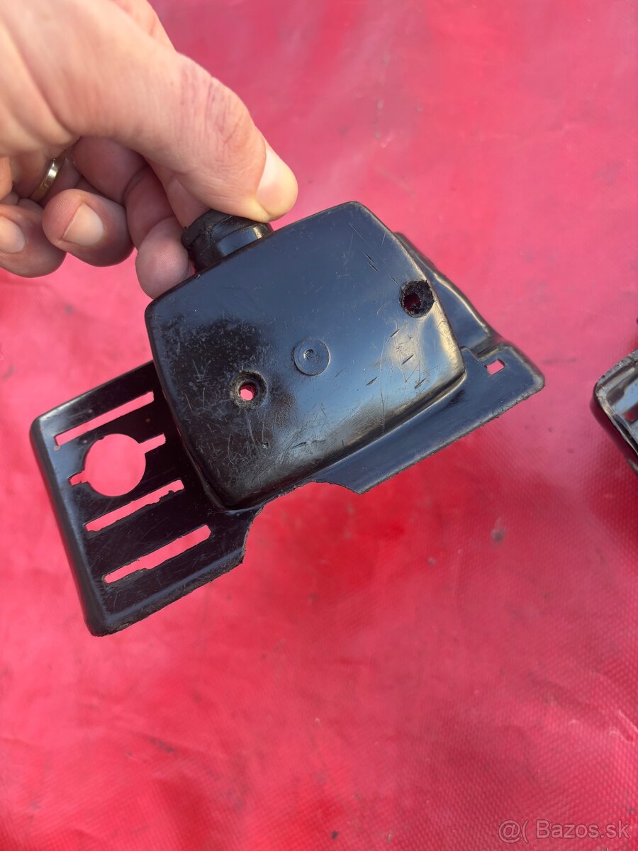 Babetta 207 kryt karburatora - 8