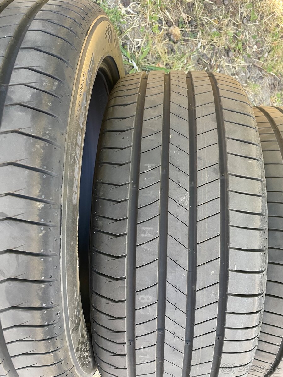 Predám nové letné pneu Kumho ECSTA PS71 255/45 R20 105V - 8
