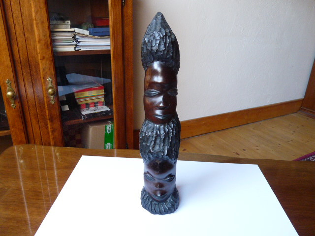 africké ľudové umenie – drevené artefakty 1 - 8