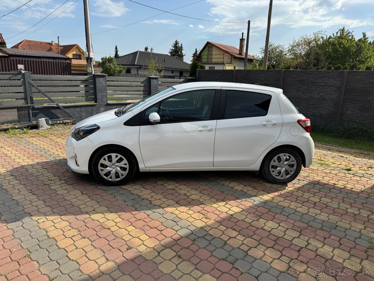Toyota Yaris 1.5i benzín Automat - 8