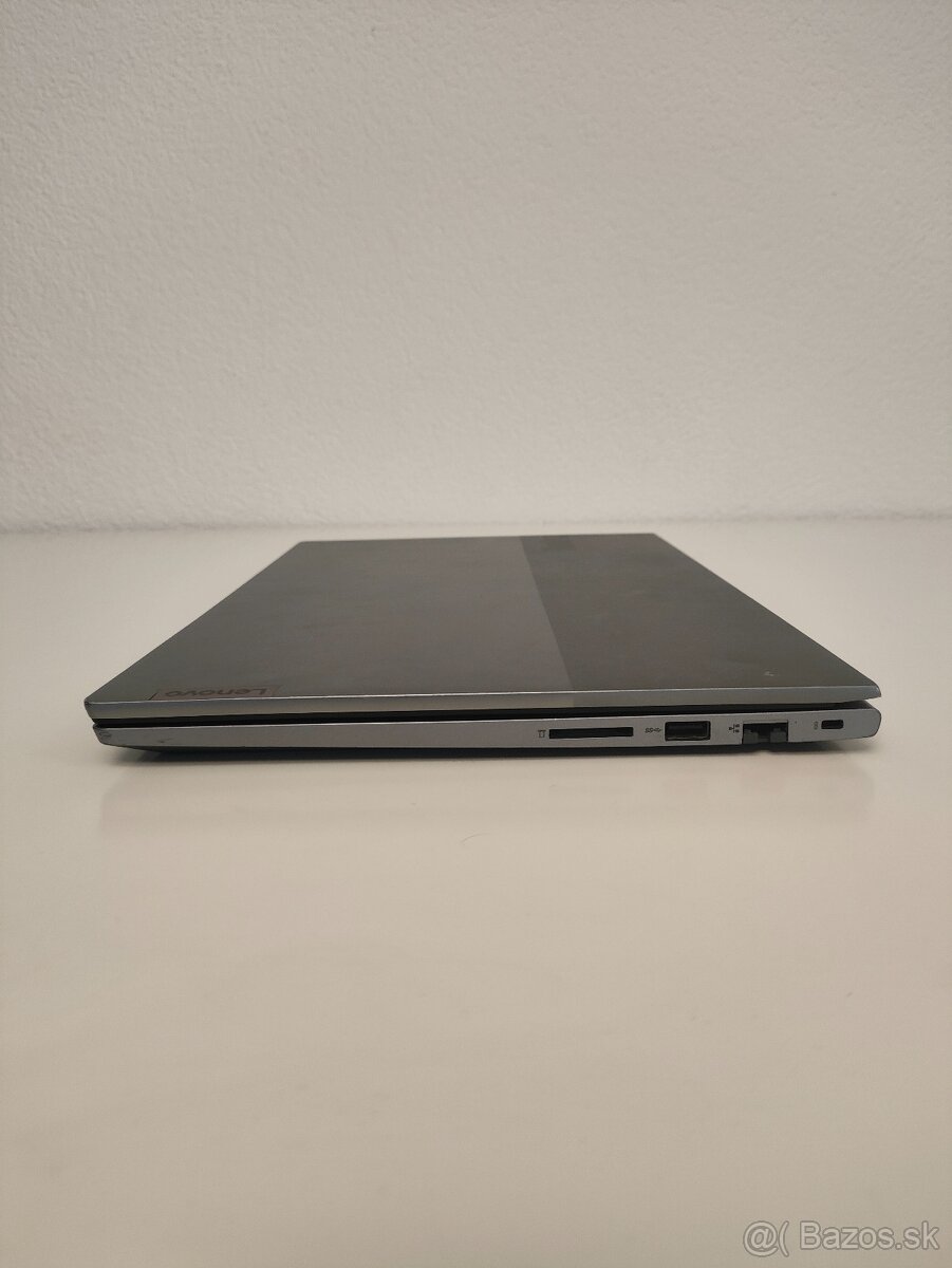 Lenovo ThinkBook 15 G2 – i5-1135G7, 8 GB RAM, 256 GB SSD - 8