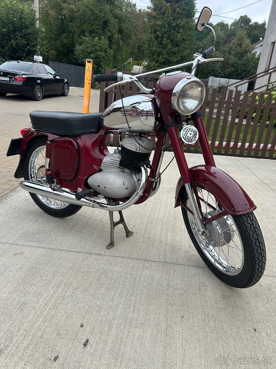 Jawa 250 typ 590 - 8